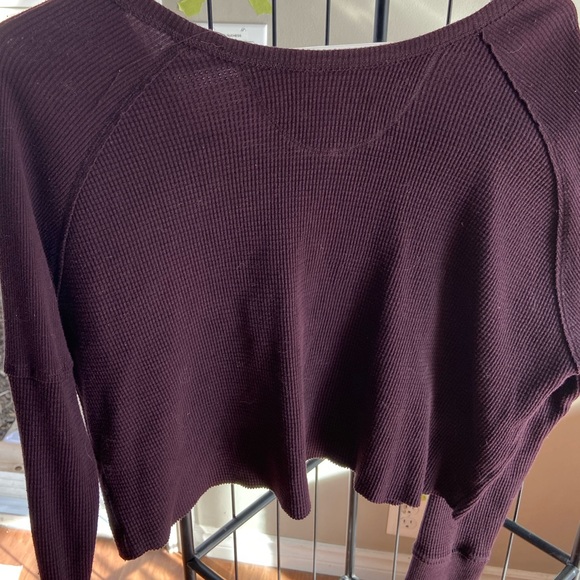 Golden by TNA purple waffle sweater - Picture 4 of 4